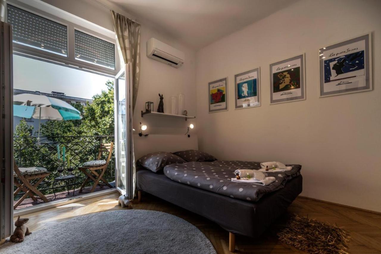 Gorgeous Flat Right Near The City Center Budapest Eksteriør billede