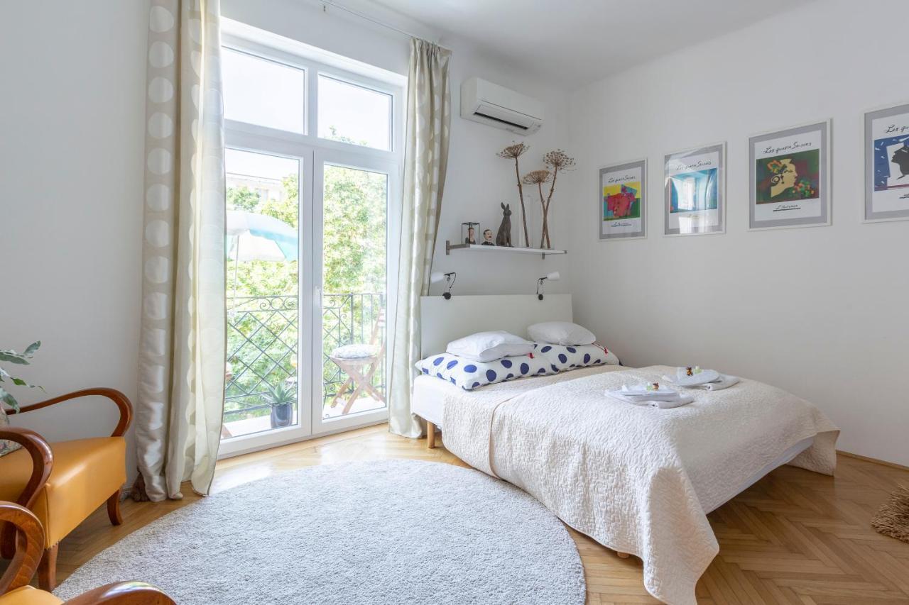 Gorgeous Flat Right Near The City Center Budapest Eksteriør billede